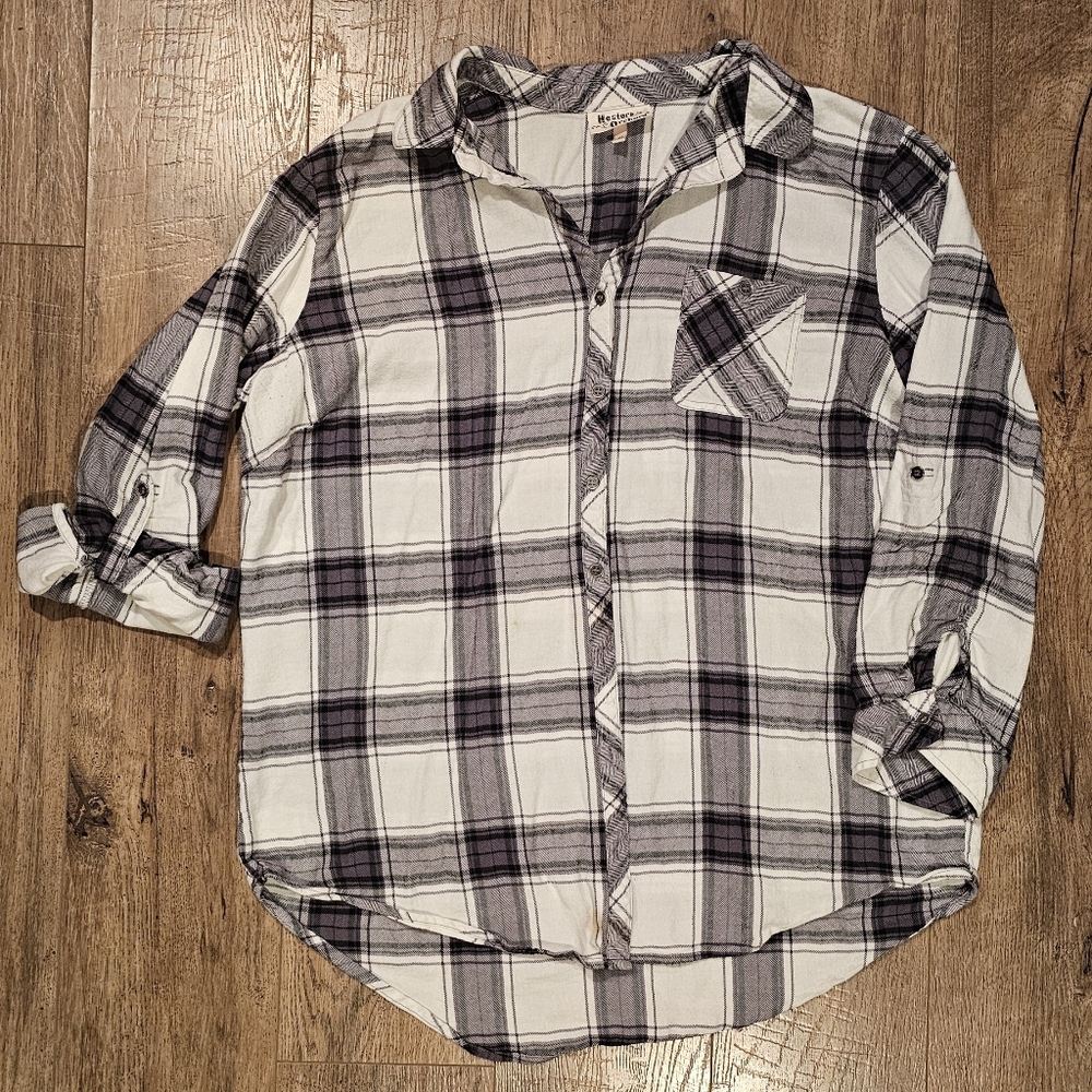Hester & Orchard XL Plaid Button Up Shirt